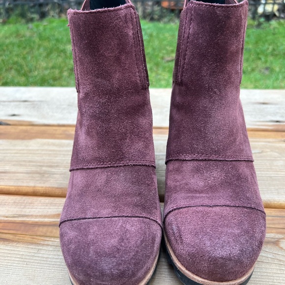 SOREL Addington Burgundy Suede Leather Chelsea Boot - Picture 10 of 12